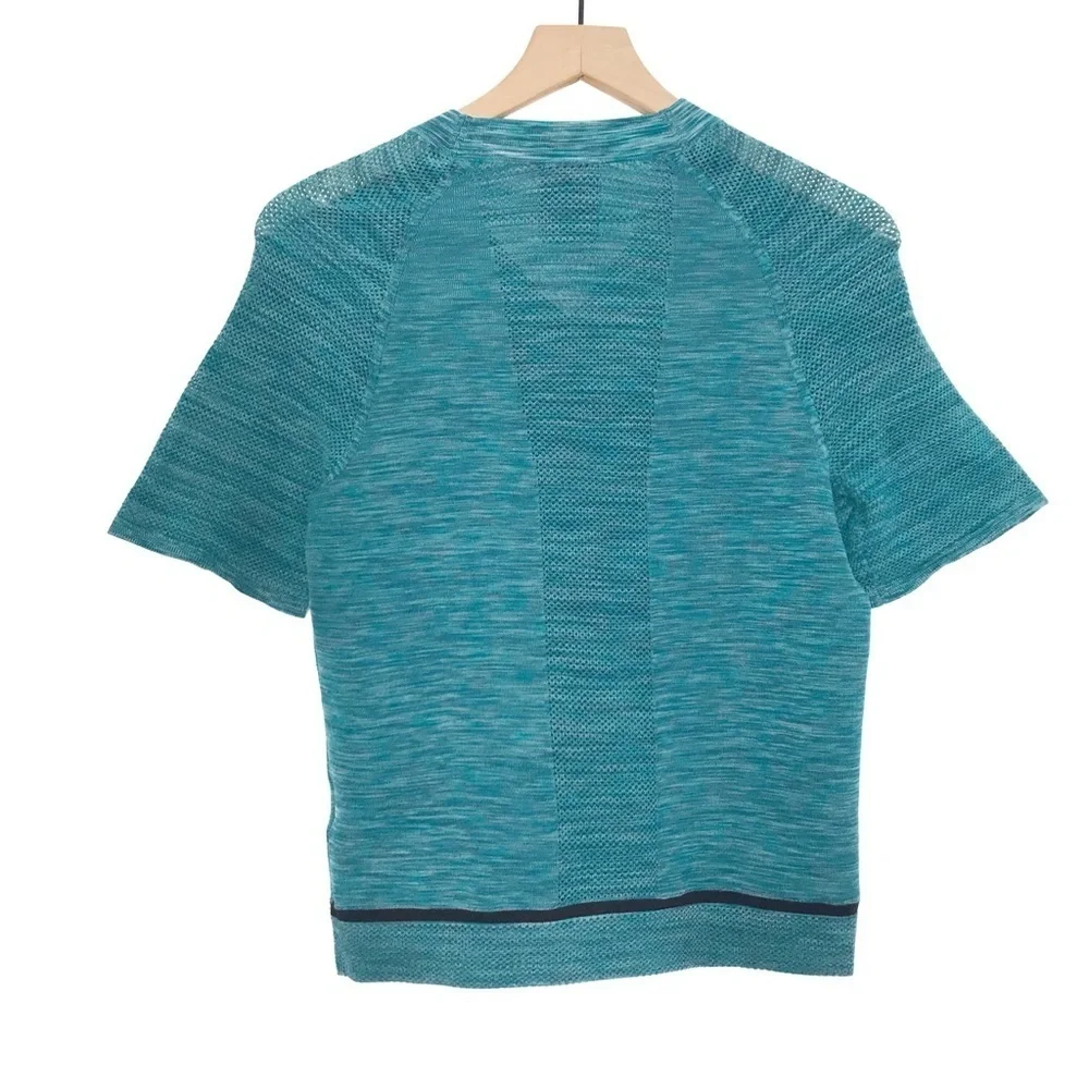 NIKE Tech Flyknit Perforated Short Sleeve Shirt Top S